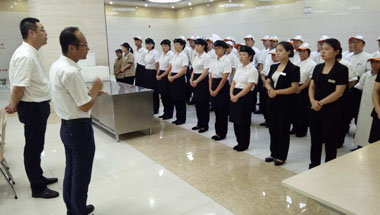 電科院餐廳開展安全教育培訓(xùn) 電科院餐廳開展安全教育培訓(xùn)